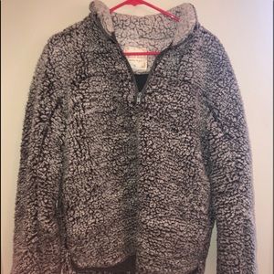 Quarter zip comfy sweatshirt from altar’d state!!